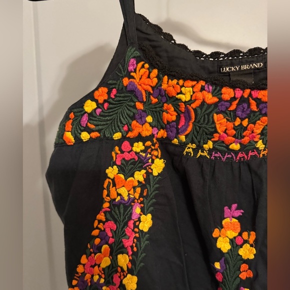 Lucky Brand Embroidered Tank Top - Picture 3 of 6